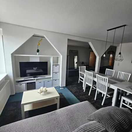 Apartment 6 Bedroom Private Apartment&lounge Rostock